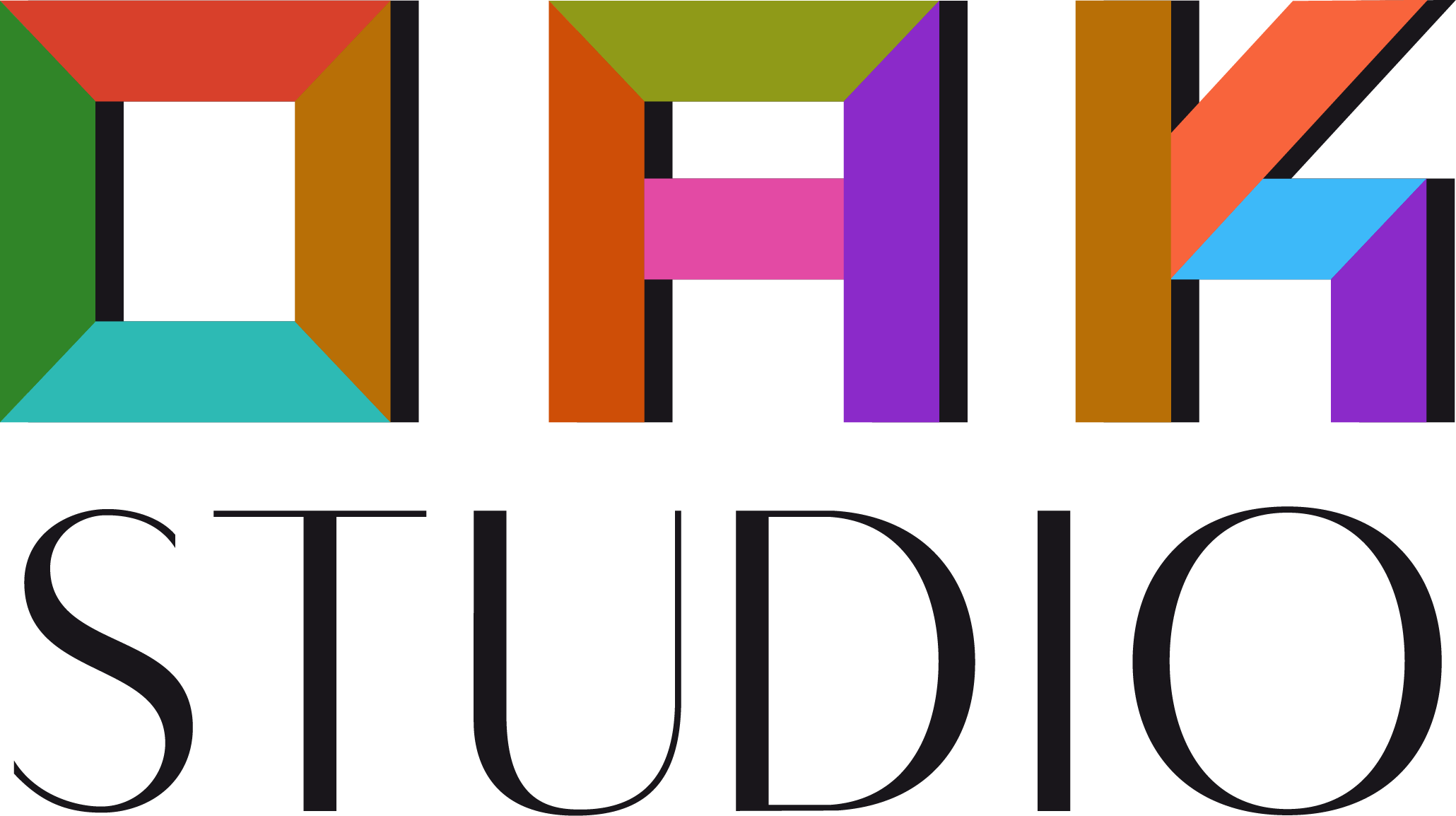 Young people participate in activities in the Oak Studio Teen Tech Center